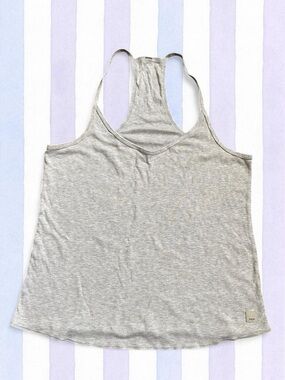 Vuori Women’s Racerback Stretchy Ribbed Tank Top Gray Size Medium-Large